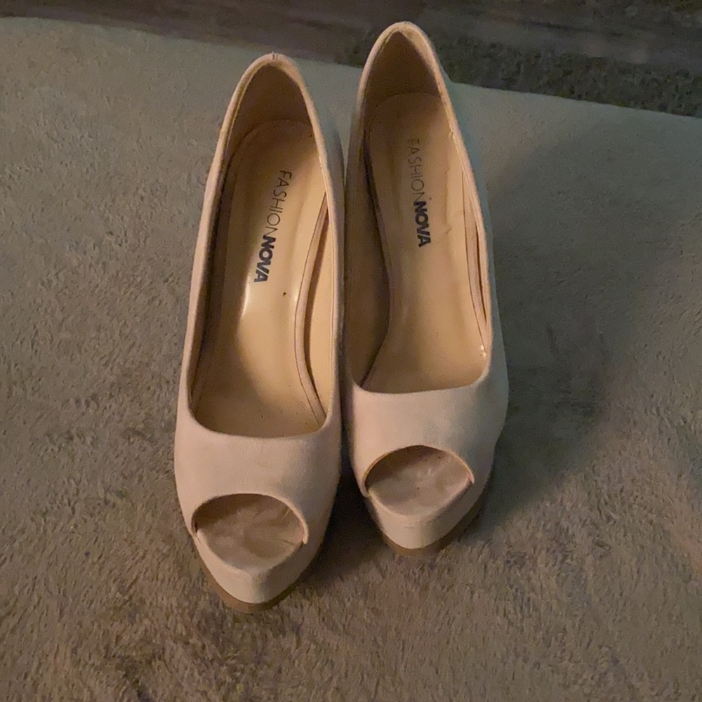 Light pink fashion Nova heels